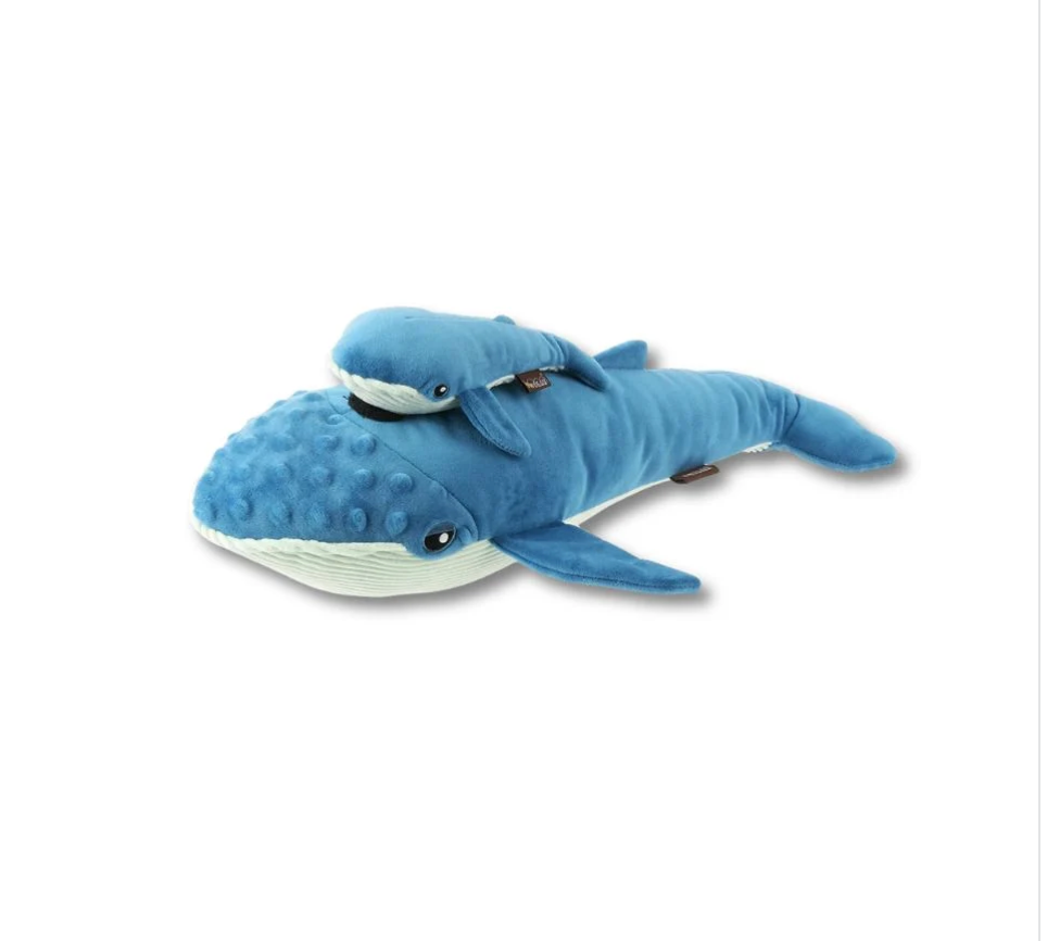 Play Ocean Pals Whale Toy with baby whale