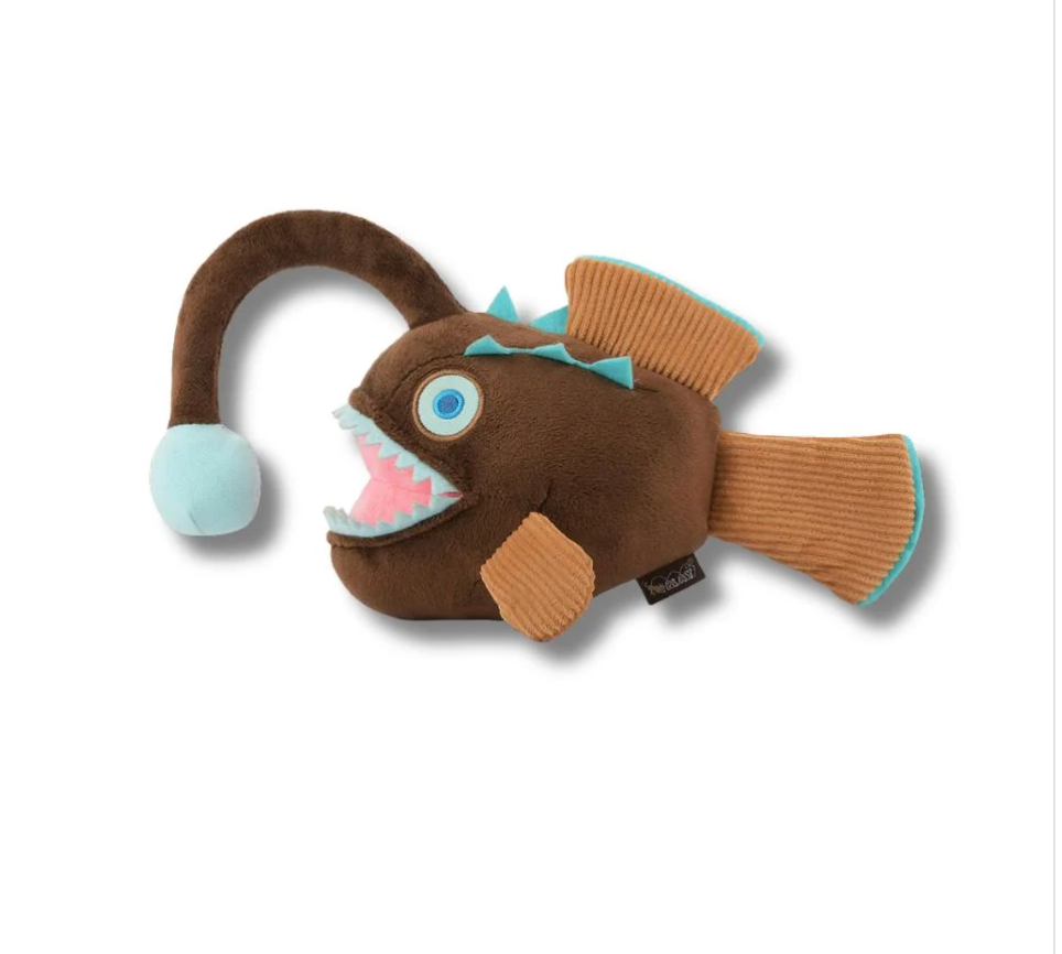 Play Angler Fish